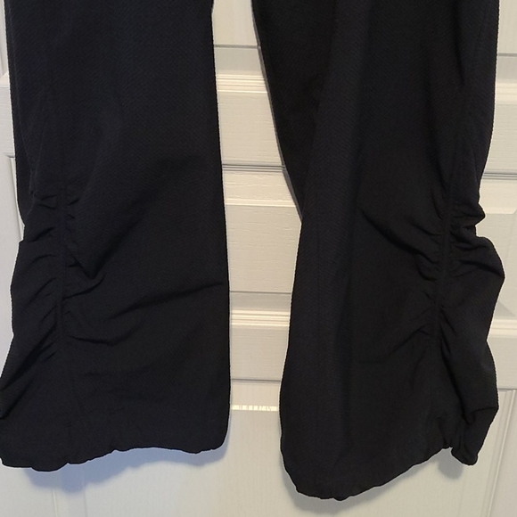 Reebok trackpants - Picture 3 of 5